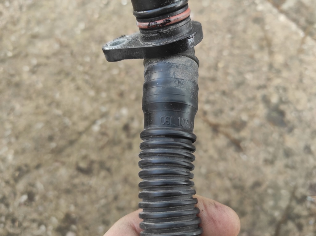 фото №6, Трубка wąż wody audi a5 8t 1.8 tfsi 06l103213a