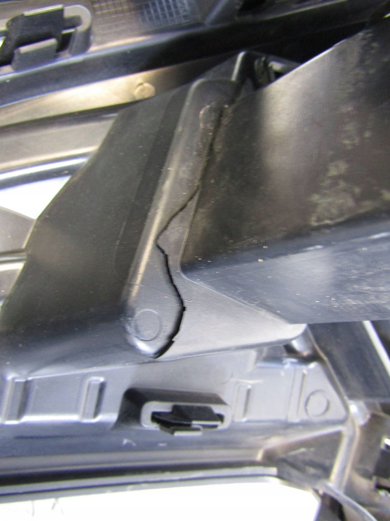 фото №15, Skoda octavia iv решётка радиатора решётка радиатора бампера перед 5e3853653