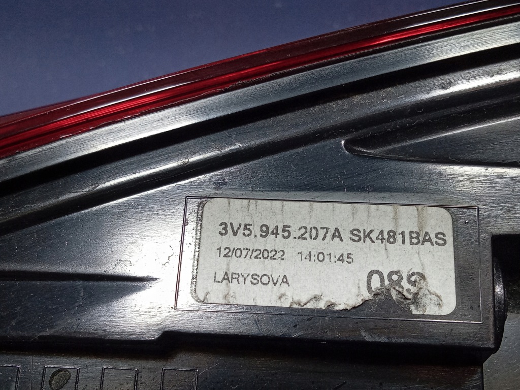 фото №5, Skoda superb iii sedan лампа задняя левая наружная