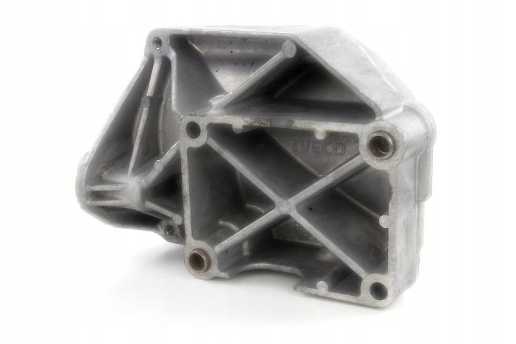 Кронштейн компресора кондиціонера iveco daily 2.3 2006- Доставка