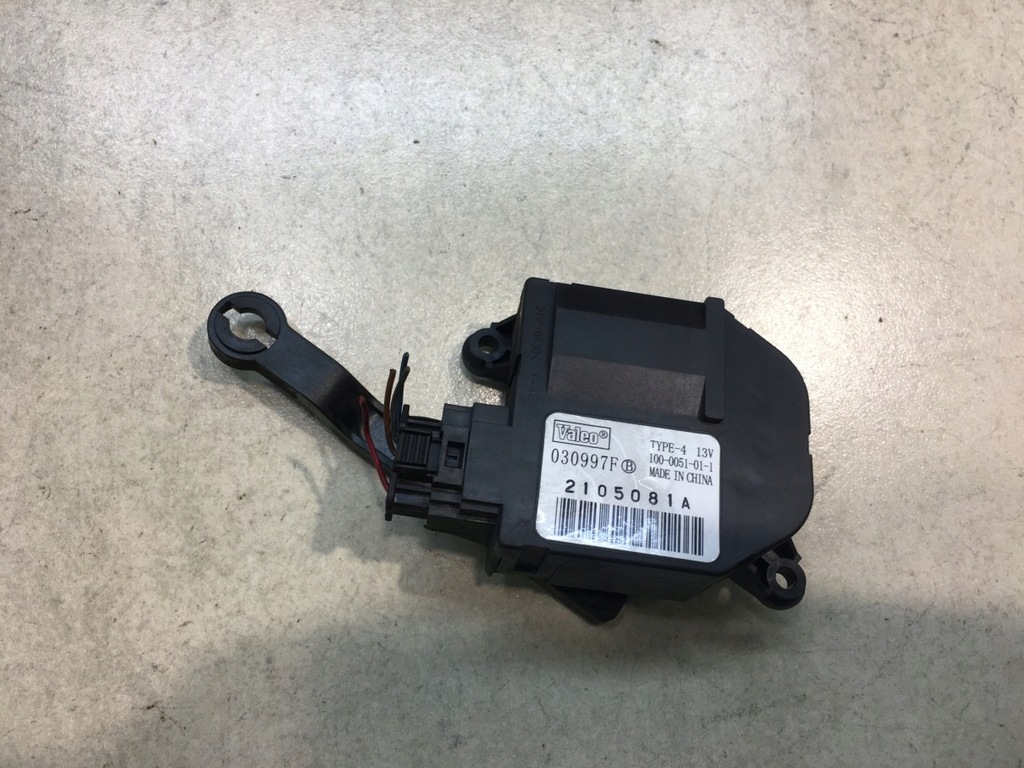 фото №1, Моторчик крышка топлива partner i 030997f