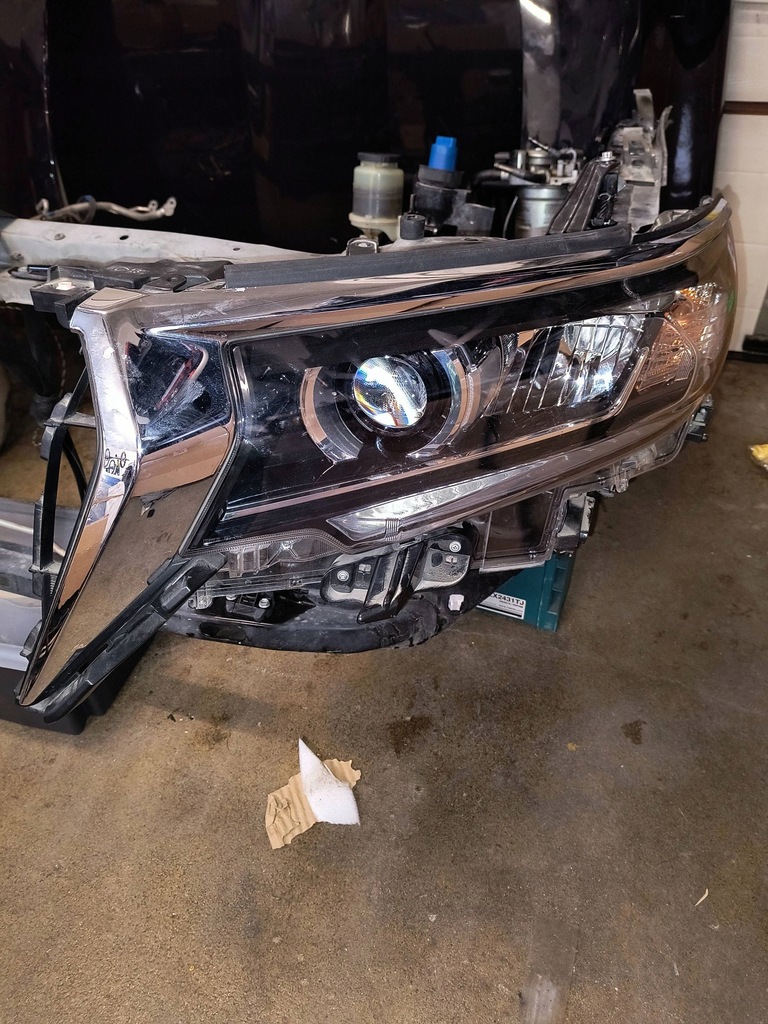 фото №13, Перед kompletny бампер капот pas лампа led toyota land cruiser j150 lift