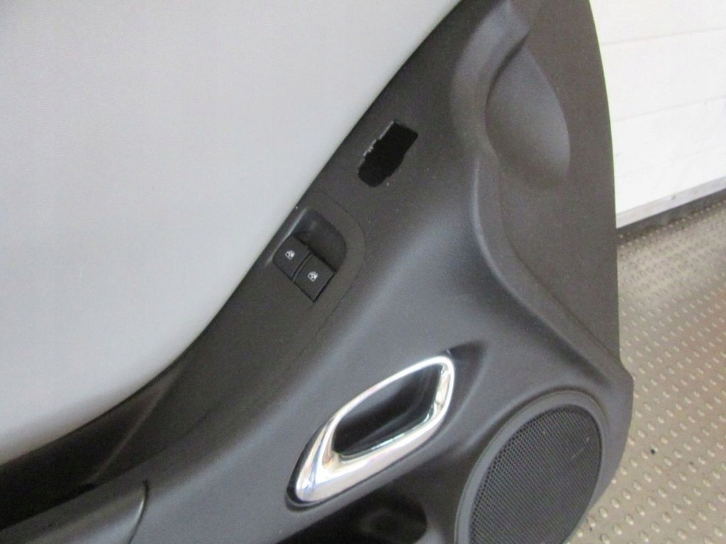 фото №4, Chevrolet camaro 2011 обшивка дверь левый перед