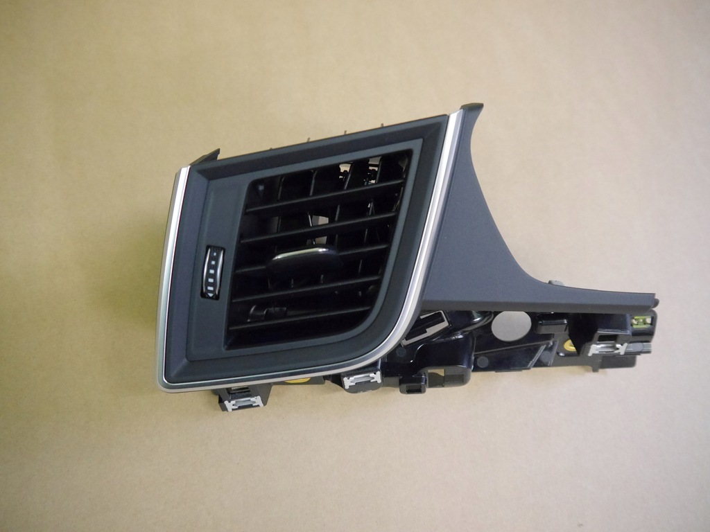 фото №1, Audi q5 80a решётка обдув 80b820901