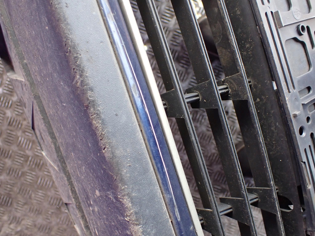 Купить Vw passat b6 05-10 бампер перед передний ксенон pdc решётка  комплект