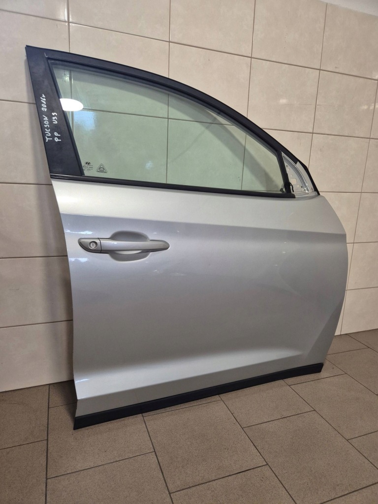 фото №1, Hyundai tucson iii 15-20 дверь правый перед u3s