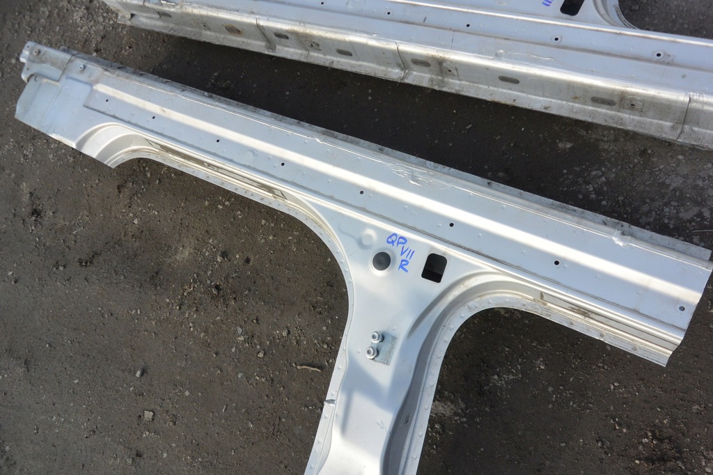 фото №6, Maserati quattroporte vi поріг блок двигуна лівий правий