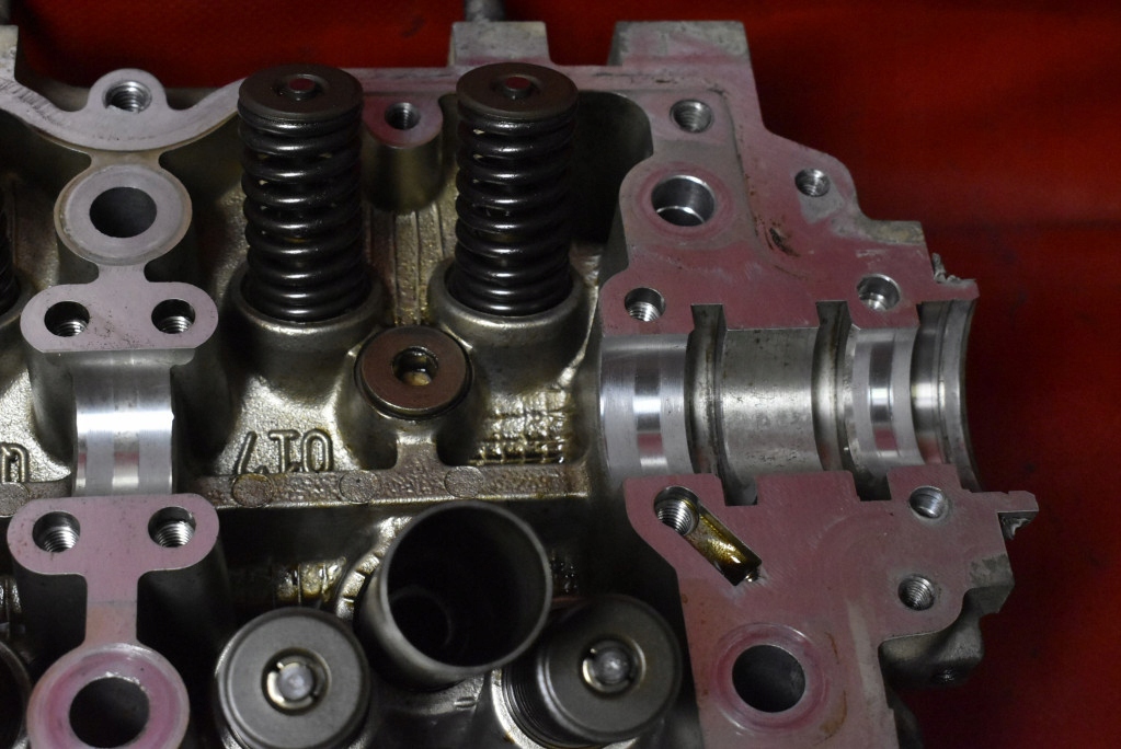 фото №14, Головка двигуна права subaru legacy 3 iii 2.5 167 km 98-03