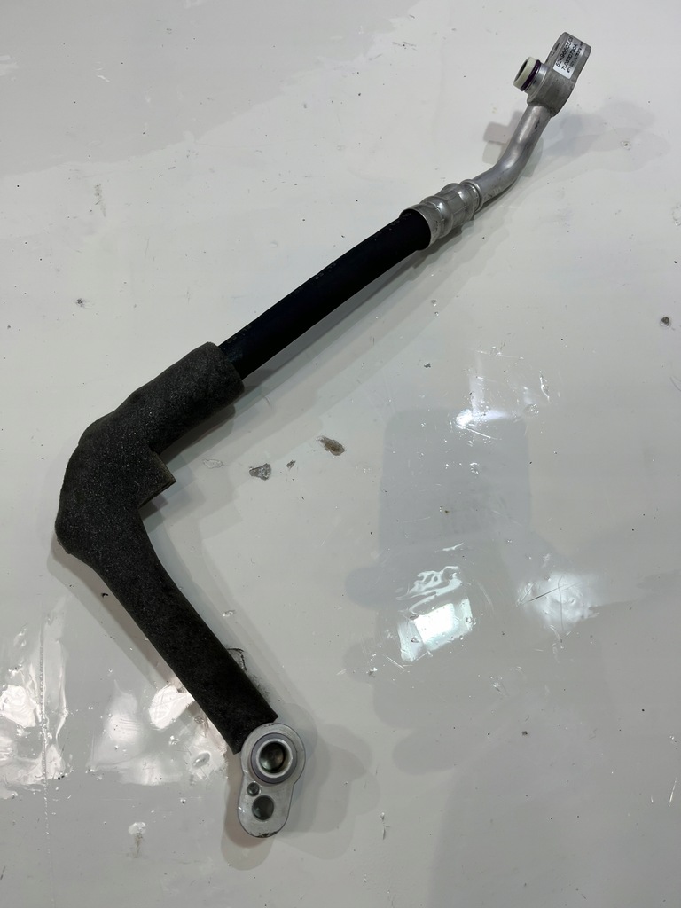 фото №1, Шланг кондиционера cayenne ii 7p5 7l0820730a