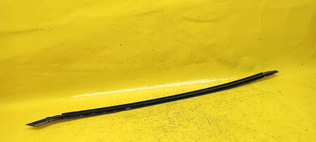 фото №15, Молдинг стекло audi a6 4b0854328al