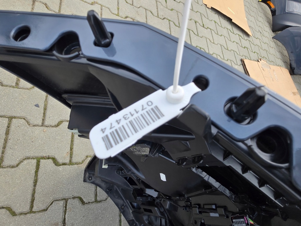 фото №10, Бампер перед передний bmw ix i20 c38