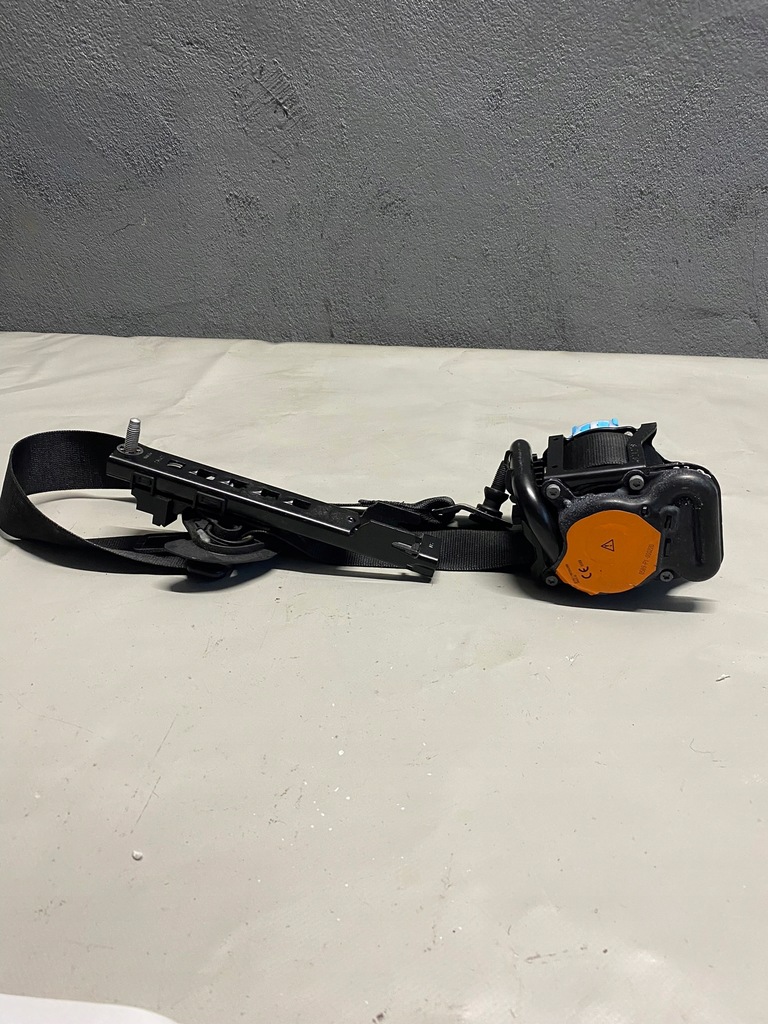 фото №1, Mercedes b w246 pas безопасности левый перед