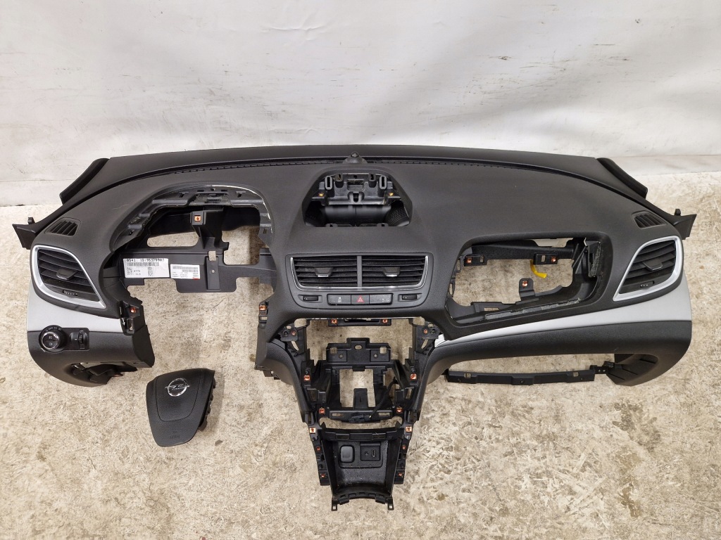 фото №1, Приборная панель консоль opel mokka i подушки безопасности демонтаж