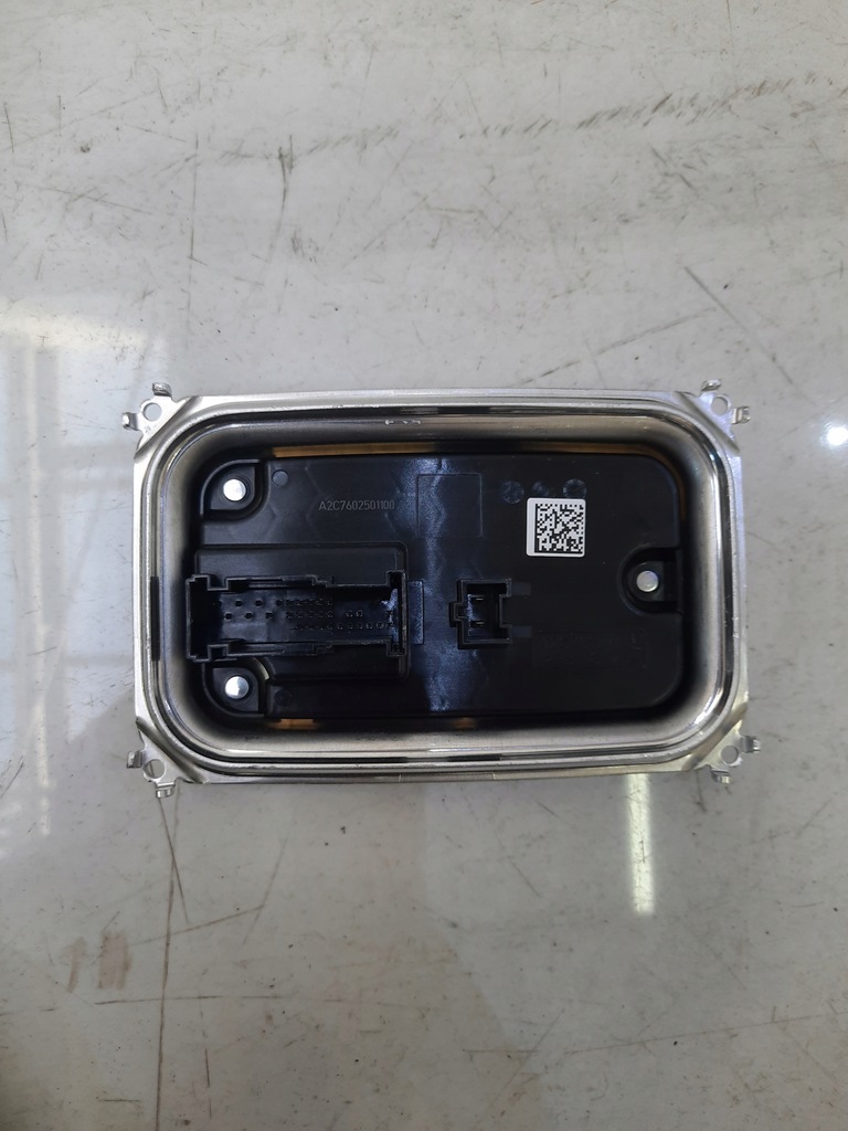 фото №1, Mercedes w223 перетворювач модуль led a2239000311
