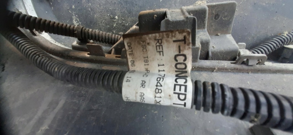 Бампер задний задний 4xpdc peugeot 308 t9 hb ezrc Оригинал