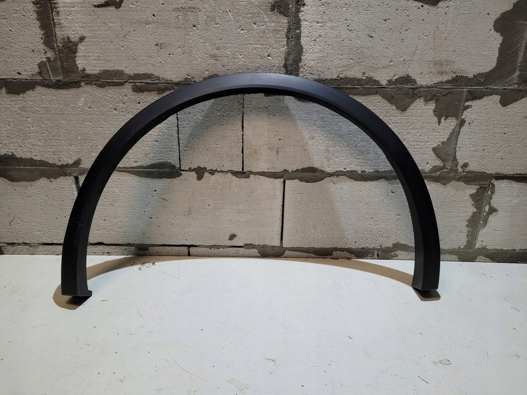 фото №1, Молдинг крила правий задня vw tiguan r-line 5na