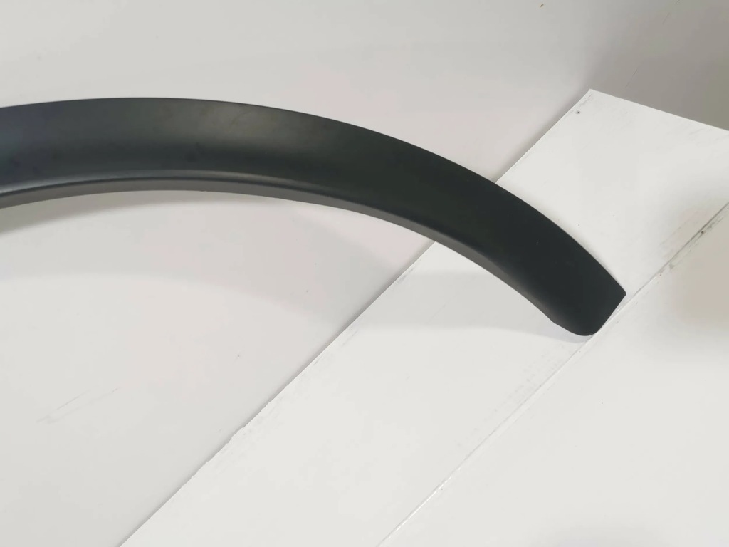 фото №12, Молдинг накладка крыла левая land rover discovery oryg ładna !!!
