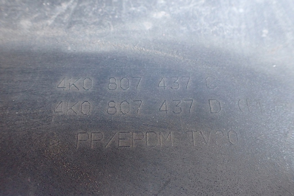 фото №14, Audi a6 c8 s-line бампер перед передний 4k0 4k0807437c 4k0807437d