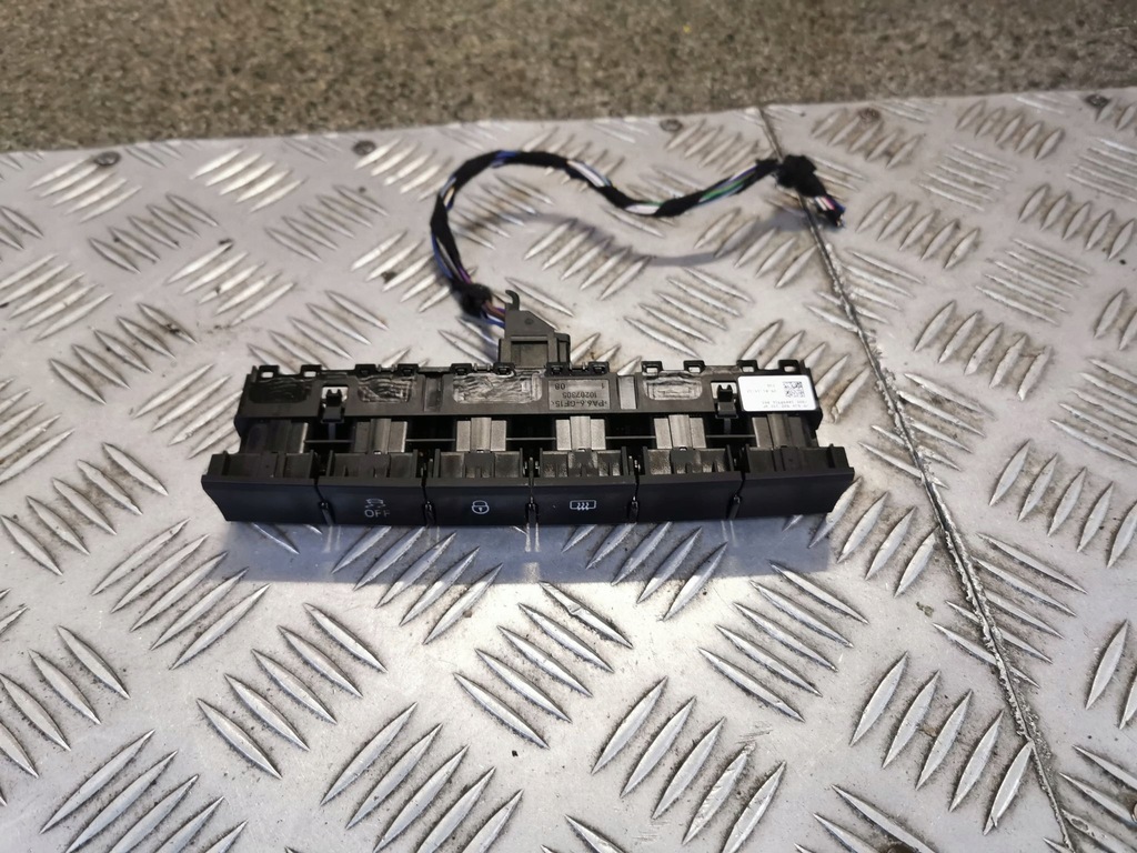 фото №1, Skoda rapid оригінальний номер панель блок керування 5ja927132af