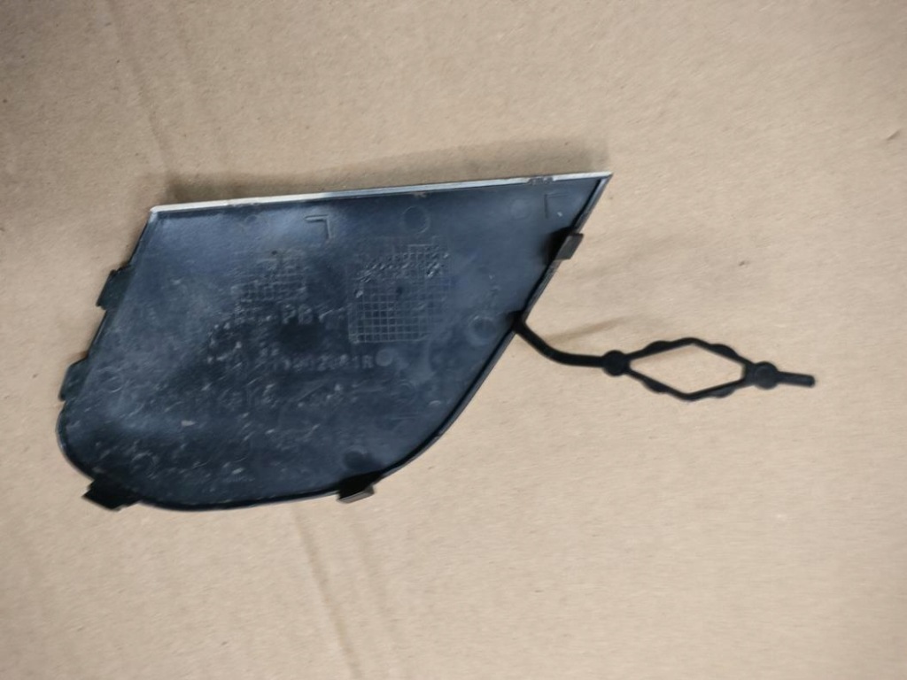 фото №2, Заглушка фаркоп бампера перед renault captur i lift оригинальный номер majonez