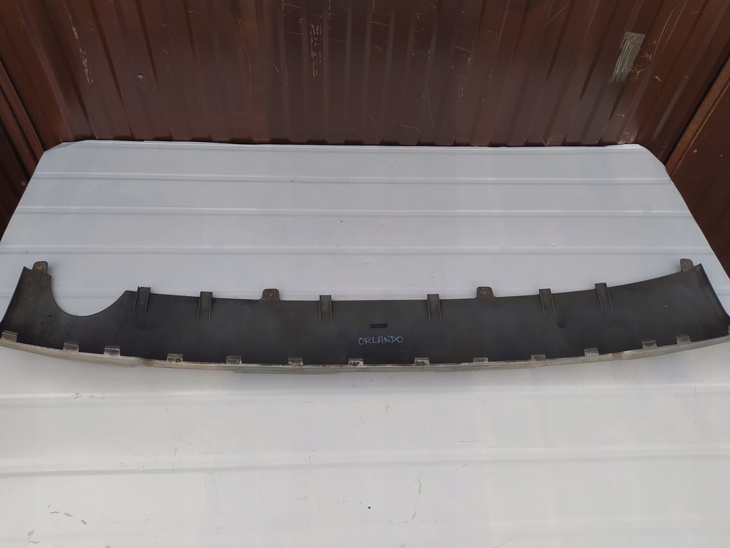 фото №8, Спойлер накладка бампера задняя - chevrolet orlando