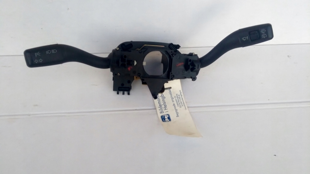 фото №1, Перемикач комбінований a4 b6 8e0953513a,8e0953503c