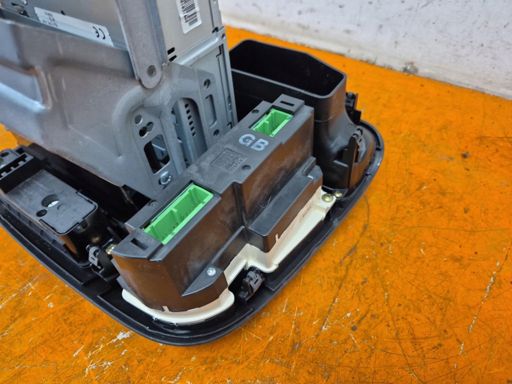 фото №9, Honda civic vii 03-05 lift панель klinatyzacji радіо програвач cd d16v1