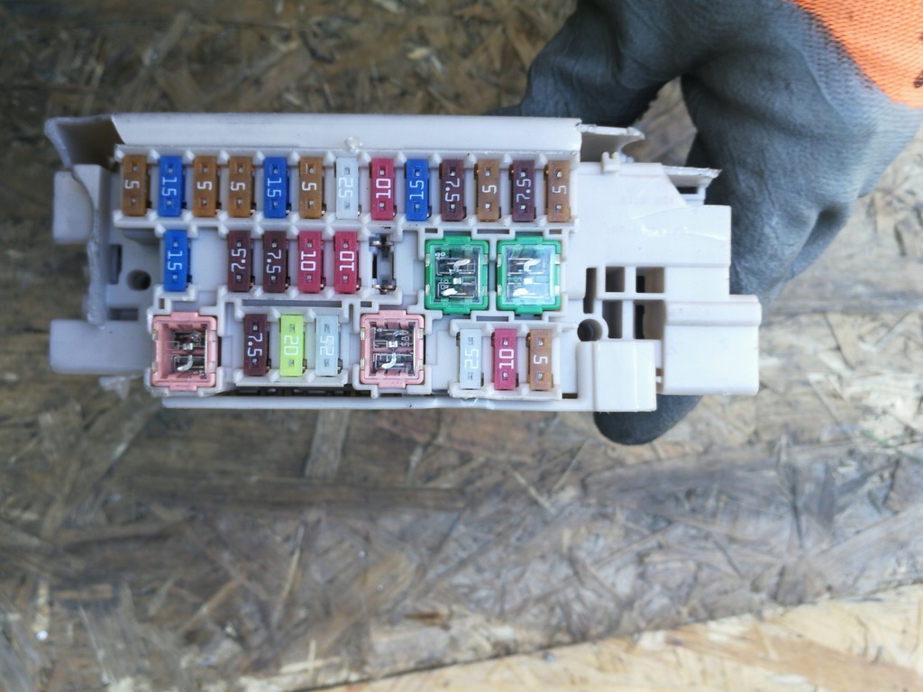 фото №5, Корпус предохранителей toyota aygo ii 1.0b