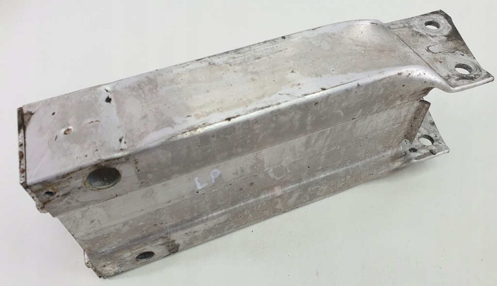 фото №1, Отбойник зона деформации левый перед mercedes w212