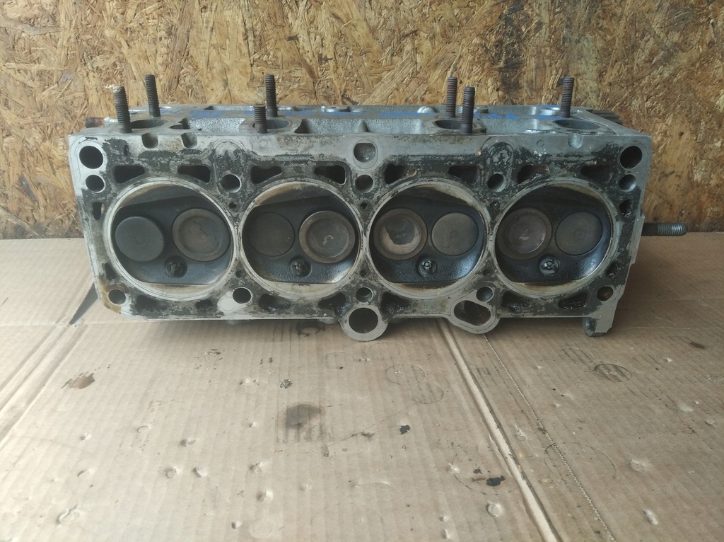 фото №7, Головка двигателя vw passat b4 b3 golf 3 vento seat 1,6b 8v 97r.