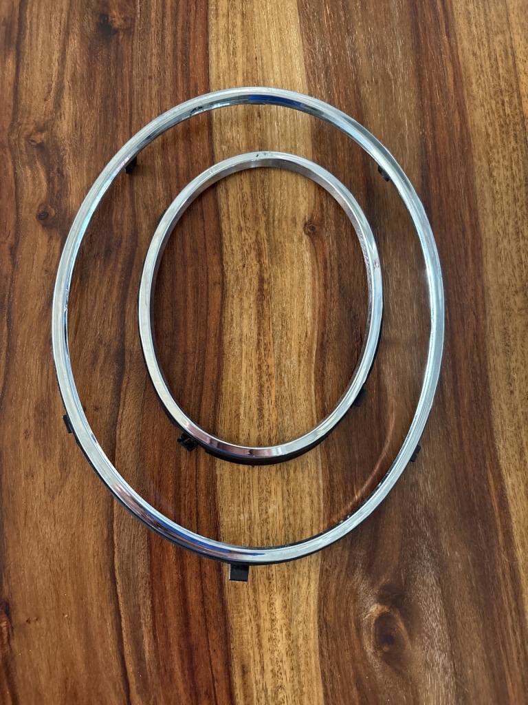 фото №1, Левый хром панель фары лампы большой w крыло bentley bentayga 36a