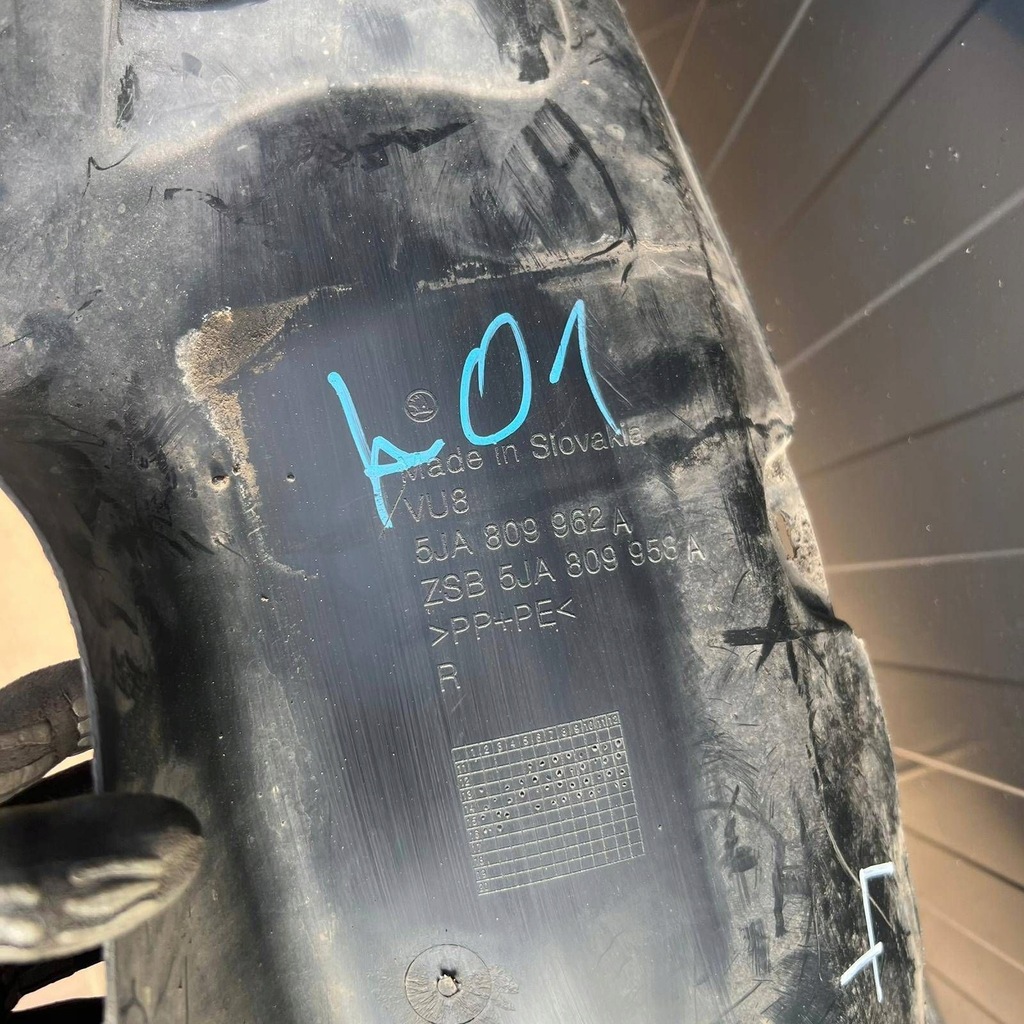 фото №11, Підкрилок правий перед skoda rapid toledo iv праве передні 5ja809962a