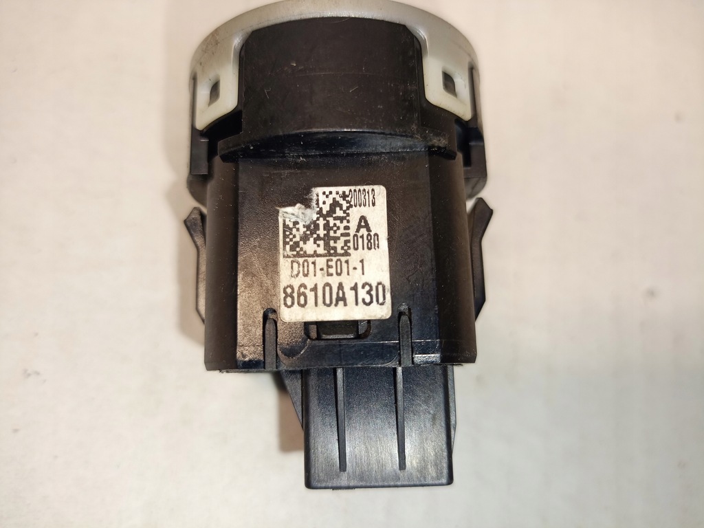 фото №4, Кнопка запуск стоп 8610a130 mitsubishi space star ii