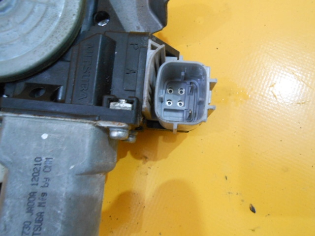 фото №7, Nissan maxima a35 2009- механізм підйомник скло задня