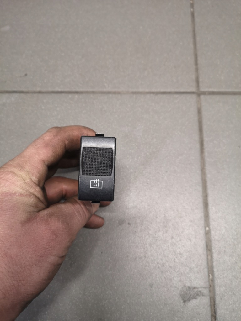 фото №1, Переключатель подогрев стекло audi a8 d2 4d0941503c