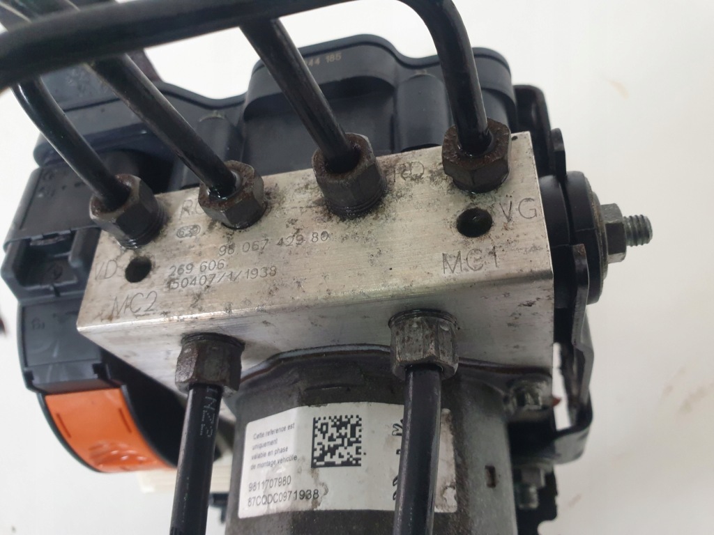 фото №11, Citroen c4 picasso ii 13-19 2.0 blue hdi насос abs 9811707980