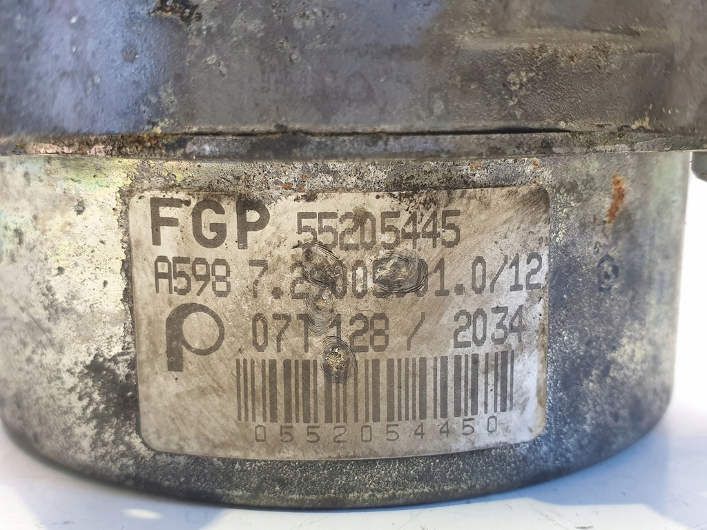 фото №3, Alfa romeo 147 1.9 jtd насос вакуум 55205445