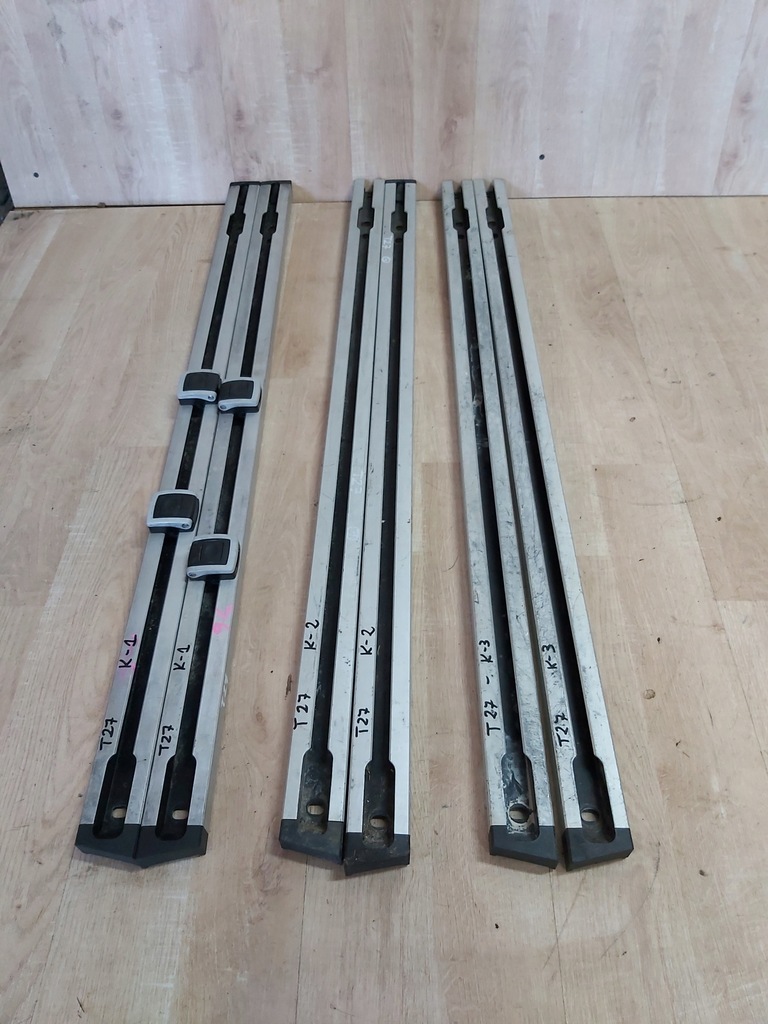 фото №6, Toyota avensis t27 напрямна молдинг багажника kombi