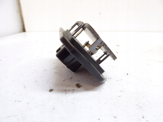 Caliber 06-11 резистор резистор вентилятора 2.0 crd bwd Недорого