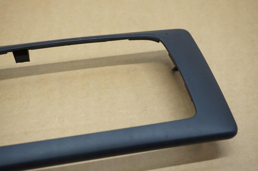 фото №3, Рамка радіо 2 din dacia duster ii 682601526r