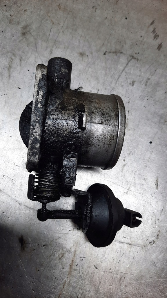 фото №5, Дроссельная заслонка hyundai santa fe 2.0 crdi 35100-27xxx