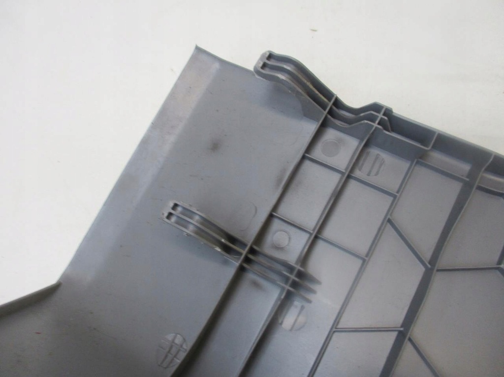 фото №6, Пластик захист стійка права vw crafter