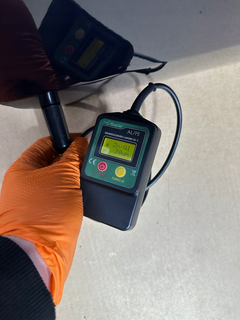 Дверей ліве задні, ліве задні, голий mercedes e klasa w213 g, c890 седан в Україні