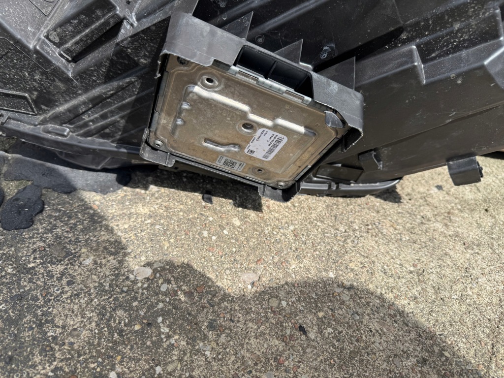 Фара передня ford kuga mkiii mk3 full led європа cale bdb стан Недорого