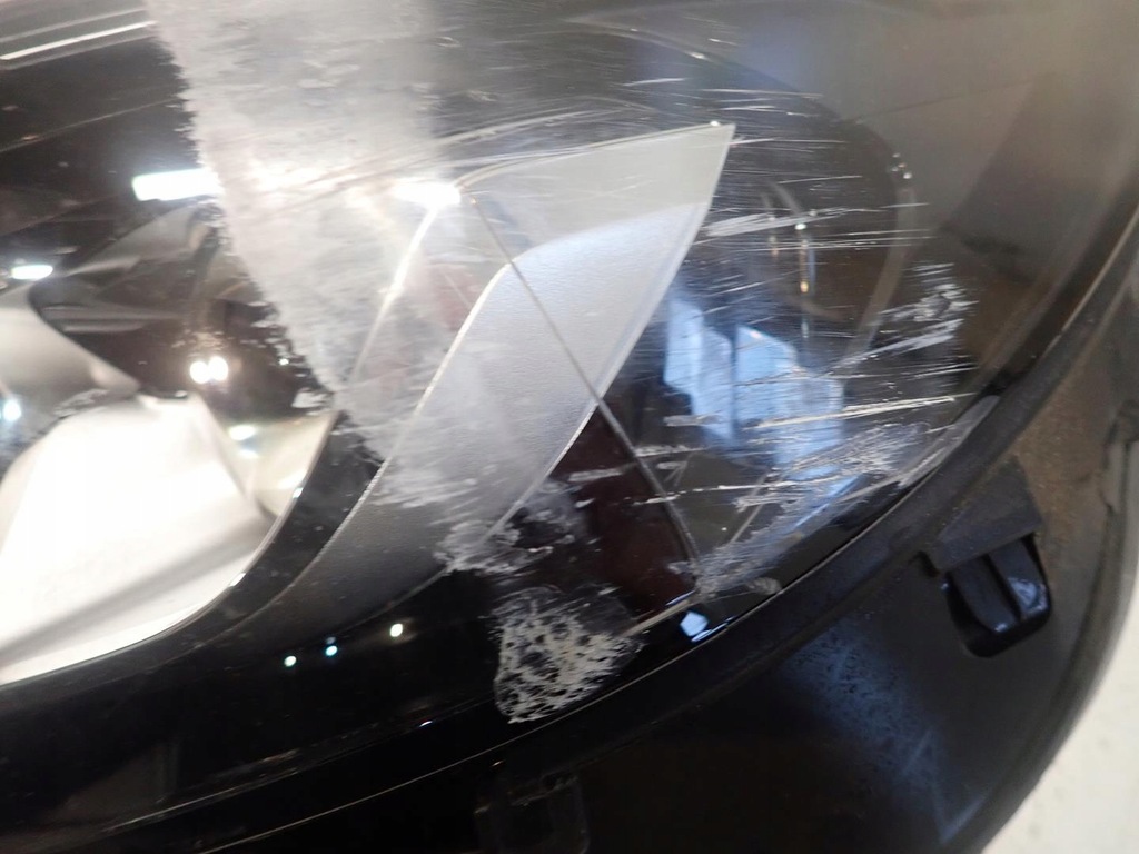 фото №6, Лампа перед ліва mercedes b-klasa w247 full led