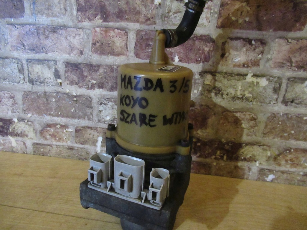 фото №3, Насос усилителя mazda 3 bk 03/09 rok