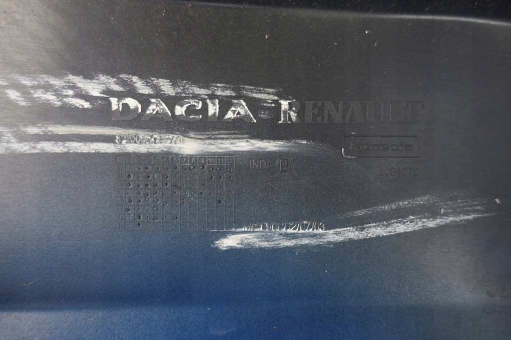 фото №12, Dacia logan i lift 2008- бампер перед передній 8200748275