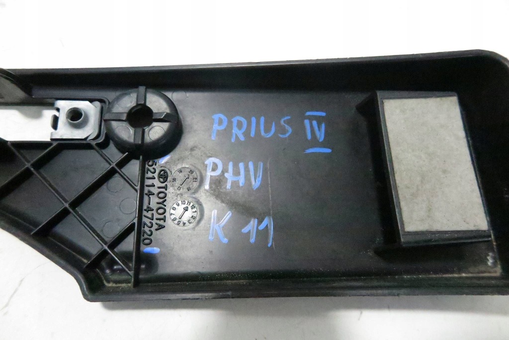 фото №8, Рамка підкладка pod номерний знак реєстраційна toyota prius phv 16- 52114-47220