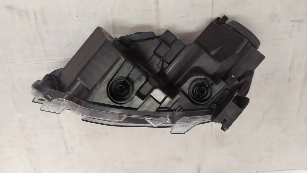 фото №10, Лампа правый перед peugeot rifter