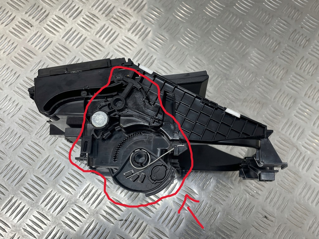 фото №10, Bmw оригінальний номер 5a55205 4' g22 g26 бардачок центральної консолі перед tetragon